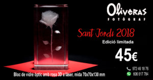 Rosa de Sant Jordi en bloc de vidre òptic en 3D a laser, especial per aquest dia i amb edició limitada a un preu de 45 € Aquest regal és per sempre i no queda pansit.